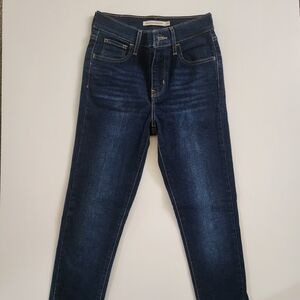 LEVI'S 720 HIGH RISE SUPER SKINNY JEANS SIZE 25
